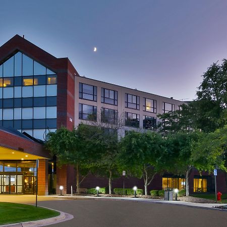Hotel Auburn Hills Exterior photo