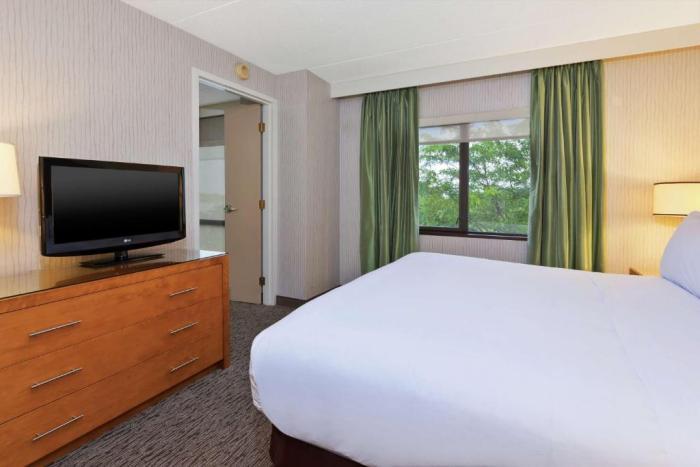 Hotel Auburn Hills Room photo